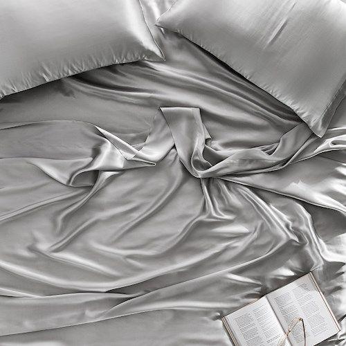 Taie d’oreiller satin effet soie ultra douce